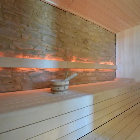 Group Retreat With Spa, Cleaning Included Vakantiehuis Sainte-Cécile