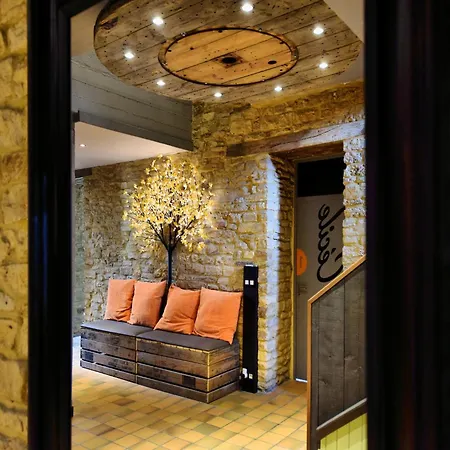 Vakantiehuis Group Retreat With Spa, Cleaning Included