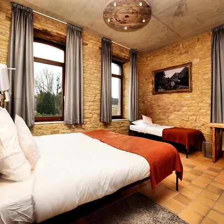 Group Retreat With Spa, Cleaning Included Vakantiehuis